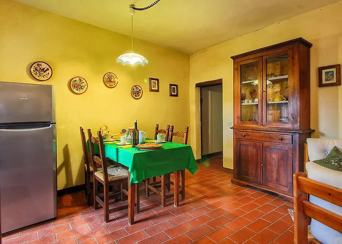 In Umbria Near Palazzo Bourbon Monte Santa Maria Tiberina