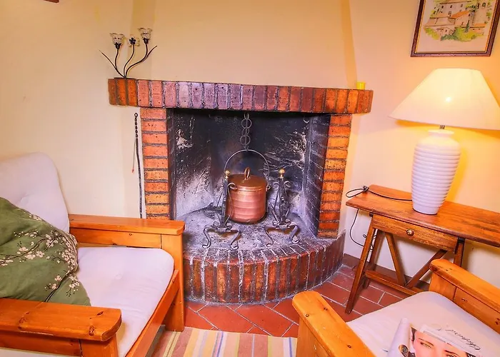 In Umbria Near Palazzo Bourbon Monte Santa Maria Tiberina